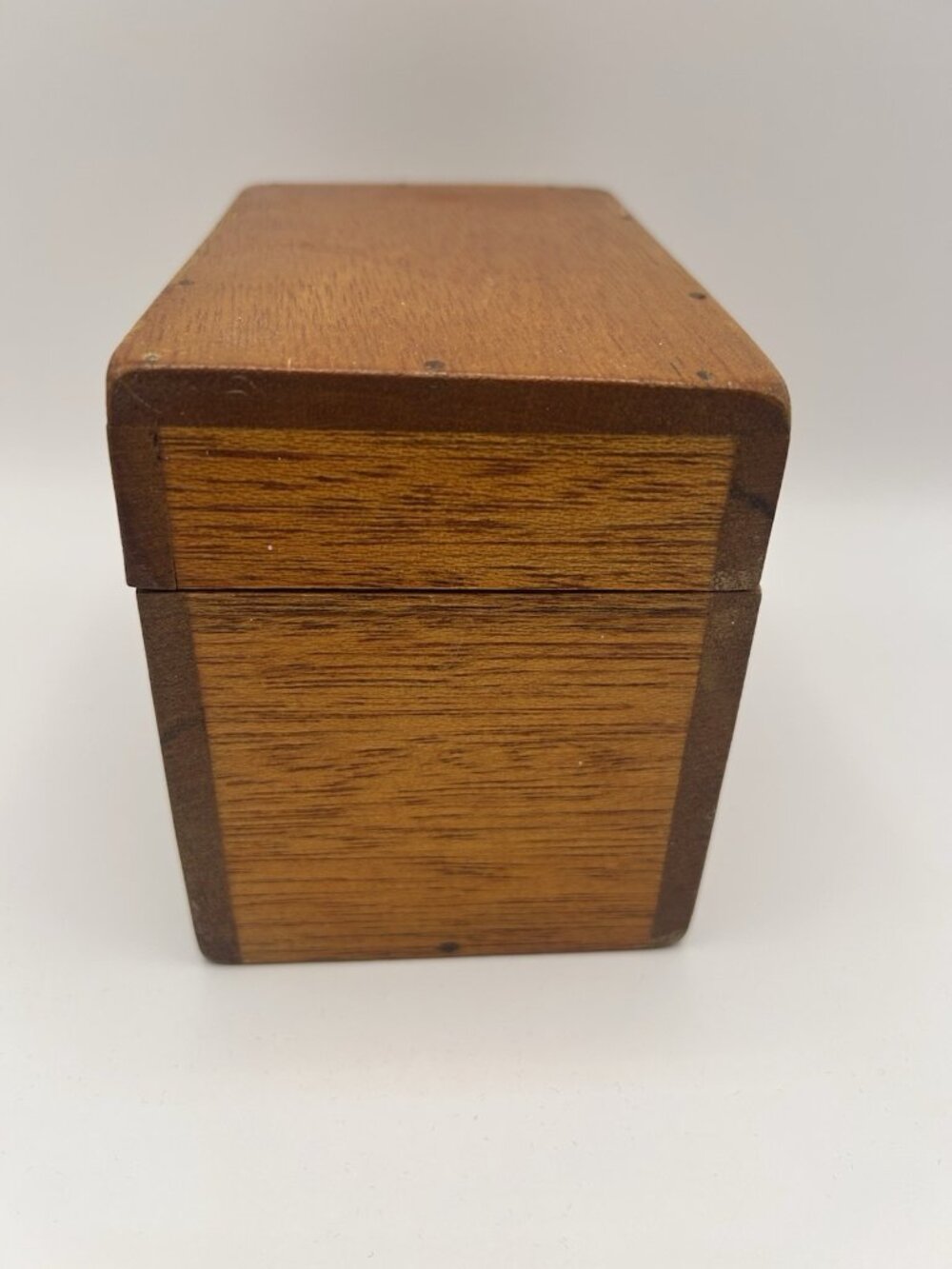 Vintage Wooden Recipe Box Red Felt Lined Hinged Lid Mid Century Kitchen - Picture 9 of 11